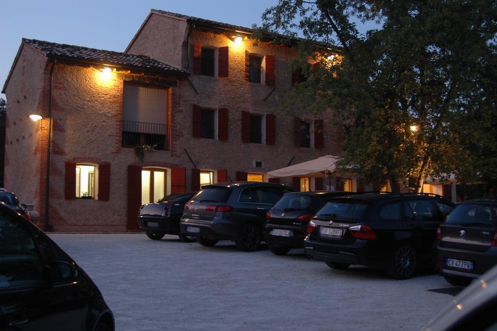 Agriturismo La Paterna Giavera del Montello Ngoại thất bức ảnh